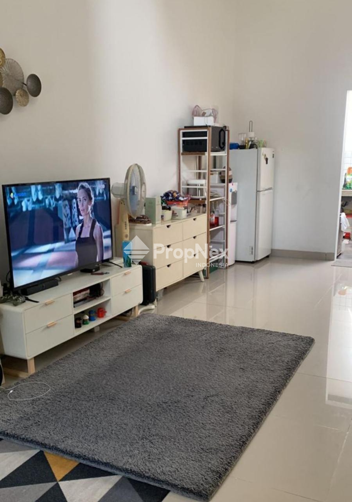 Rumah Siap Huni di Serpong Garden Cluster Green Valley — foto 3